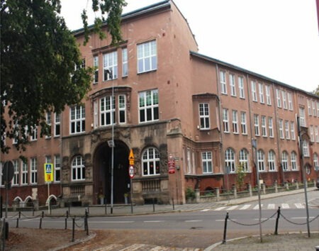 Hoehere Toechter Schule C Arno Schulz bea e1728632302415