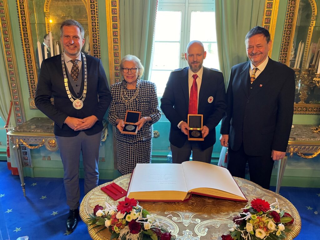 Ehrenmedaille der Stadt Cottbus: Ehrung auf Schloss Branitz