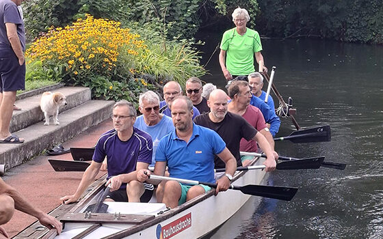 Forster Kanuten experimentieren