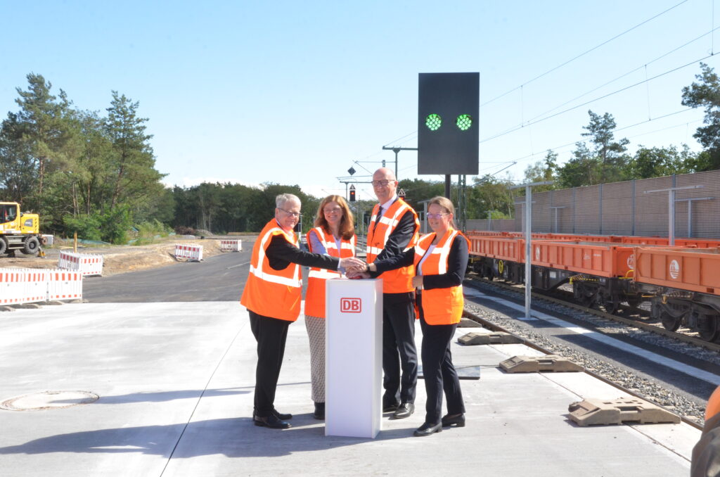 Cottbus: Logistikstelle der DB InfraGO in Betrieb genommen