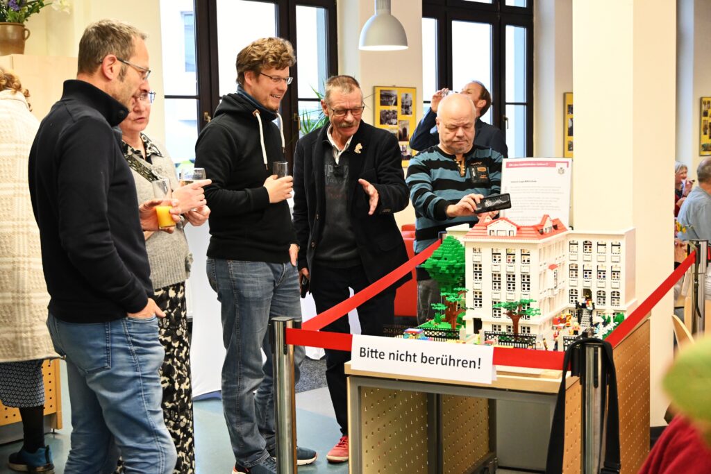 Cottbus: Guckkasten LEGO-Haus Berliner Straße 13/14