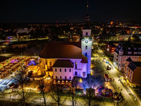 Forst lädt rund um die Stadtkirche St. Nikolaii zum Weihnachtsmarkt ein
