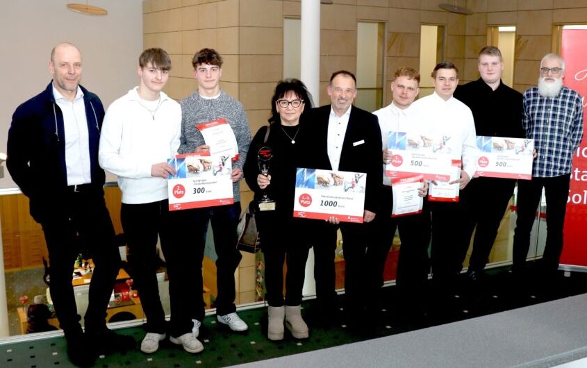 Oberstufenzentrum Forst mit starken Ergebnissen beim Planspiel Börse