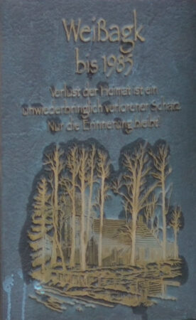 Bronzetafel im Heimatpark Weissagk F.: Andreas Bergmann
