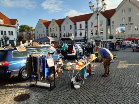 Der beliebte Spremberger Flohmarkt geht in die neue Saison