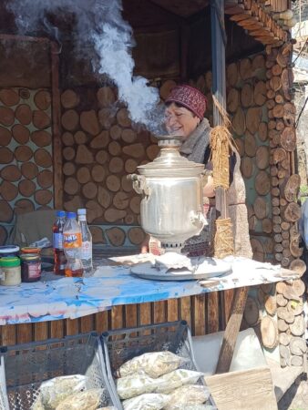 ...irgendwo in Klosternähe dampft meist ein Samowar 