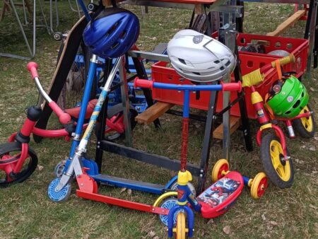 Auch an Angeboten für den mutigen Frühstart in den Straßenverkehr fehlte es nicht