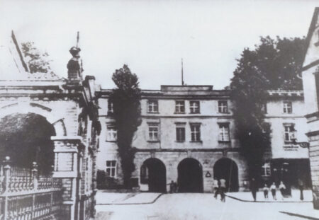 Das ehemalige Schloss Jahn von Bieberstein, Aufnahme vor 1945