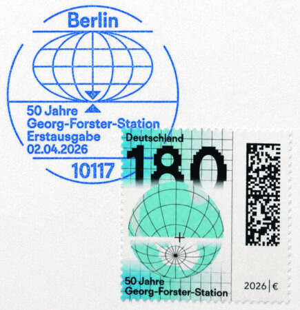 Mit der Sonderbriefmarke „50 Jahre Georg-Forster-Station“ wurde in diesem Jahr der 50. Jahrestag der Errichtung der DDR-Forschungsstation in der Antarktis gewürdigt.