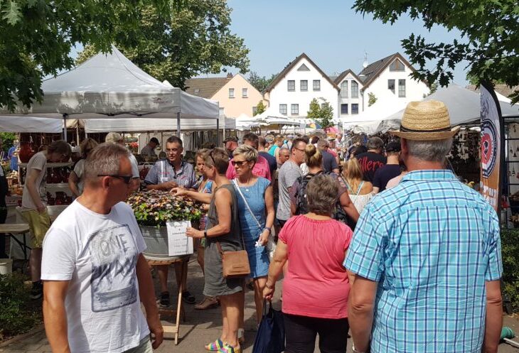 Töpfermarkt Burg lädt zum Bummeln und Genießen ein